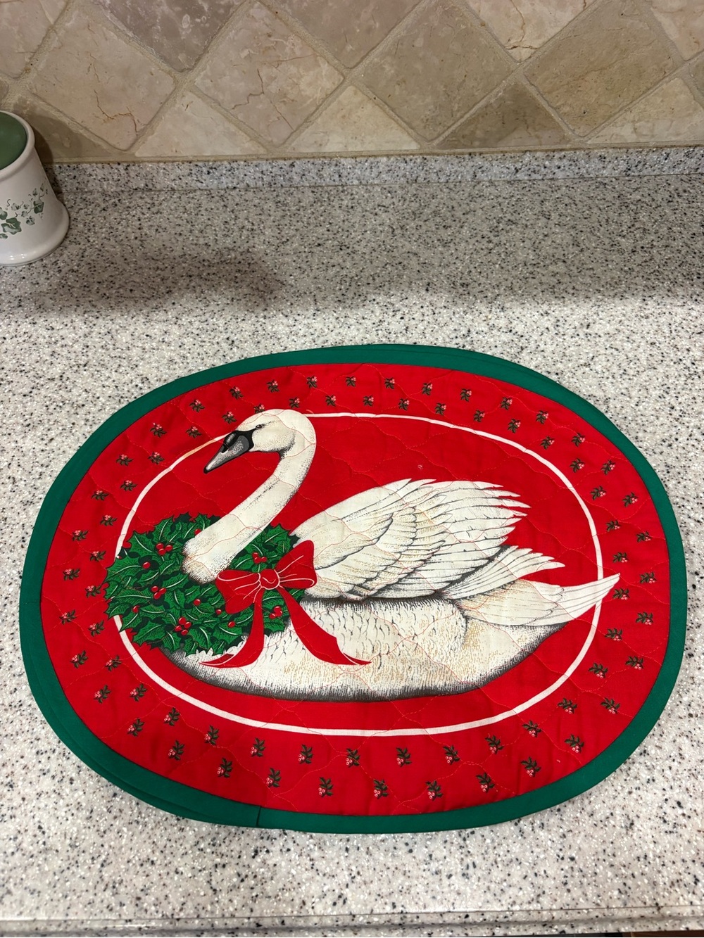 Vintage 1980s handmade quilted oval Christmas placemat white swan & Tree Skirt